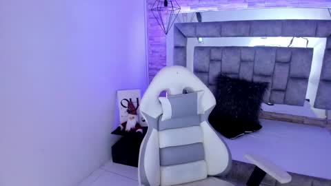   online show from 12/28/24, 12:03