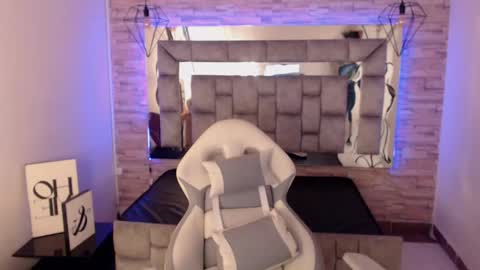   online show from 02/22/25, 01:46