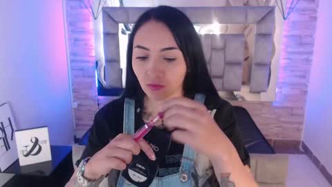   online show from 02/25/25, 11:41