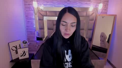   online show from 03/12/25, 11:53