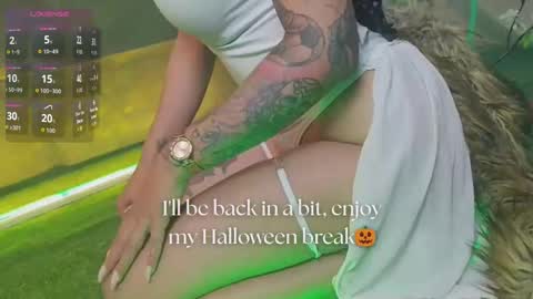   online show from 10/14/25, 11:22