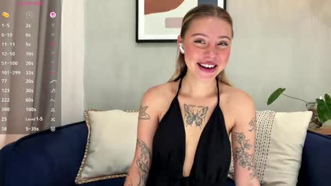 Mia online show from 04/06/26, 05:08