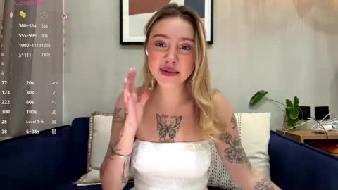 Mia online show from 04/09/26, 05:18