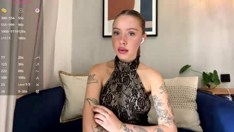 Mia online show from 04/11/26, 05:12