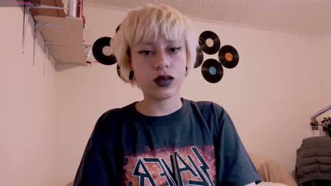 Cait online show from 10/20/25, 04:57