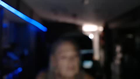 Snapshot of ts_evangeline chatting on 10/18/25, 09:37 Evangeline online show from 10/18/25, 09:37