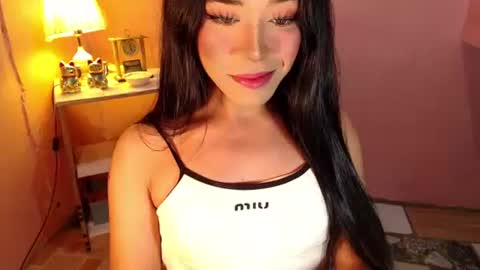 Snapshot of ts_romantika69 chatting on 01/03/25, 01:16 The Girl Named Romantika online show from 01/03/25, 01:16