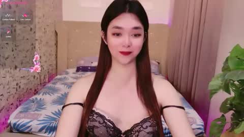 Snapshot of ts_yoshi_ chatting on 11/06/25, 12:33 ts_yoshi_ online show from 11/06/25, 12:33