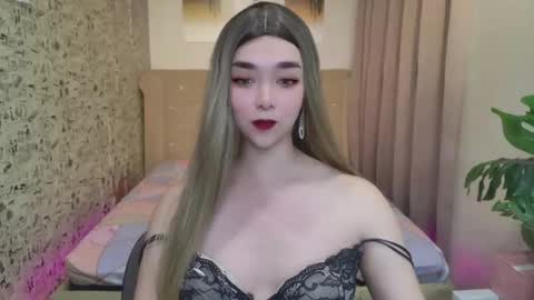 ts_yoshi_ online show from 04/04/26, 12:31