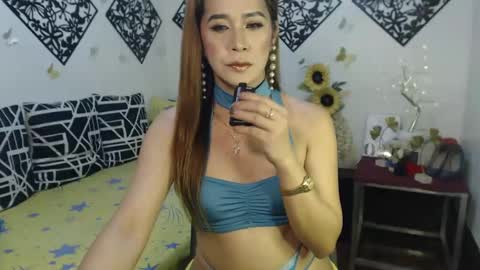 akesha online show from 02/15/25, 05:09