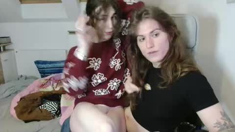 TSBubbles online show from 10/18/25, 10:21