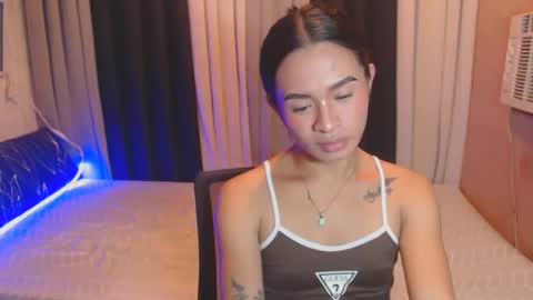 Snapshot of tskattyx chatting on 10/01/25, 05:52 KATH DONT FORGET TO FOLLOW ME online show from 10/01/25, 05:52