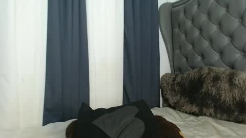 tskitty_girl online show from 03/06/25, 10:09