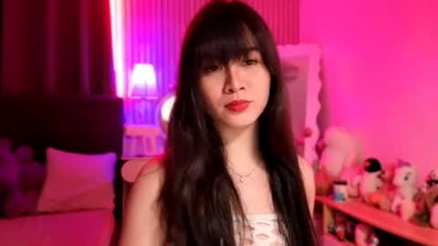 Bella Ratbu online show from 09/25/25, 12:53