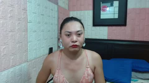 Snapshot of tssimplycutiets chatting on 05/14/26, 10:44 Kirei online show from 05/14/26, 10:44