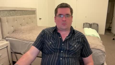 tstwbtsb online show from 04/21/26, 06:20