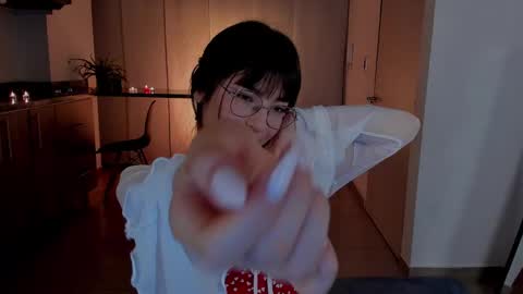 Tsuky online show from 12/24/24, 02:43