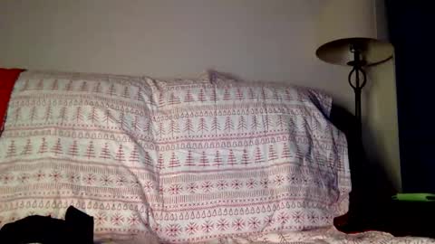 Snapshot of ttannery chatting on 12/17/25, 07:25 alexxxander online show from 12/17/25, 07:25