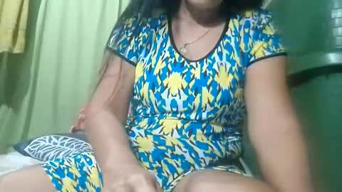 Mae online show from 10/15/25, 09:26