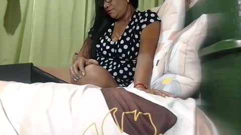 Mae online show from 11/12/25, 10:09