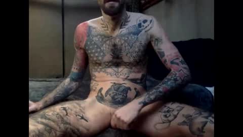 Tuhands online show from 01/29/25, 02:42