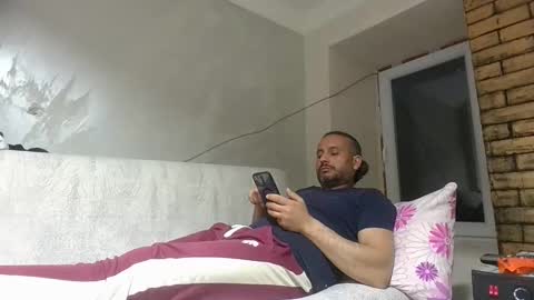 Snapshot of turkey_men34 chatting on 04/15/26, 04:25 turkey_men34 online show from 04/15/26, 04:25