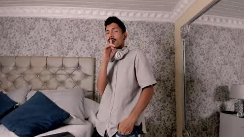 Turner online show from 04/16/26, 03:40