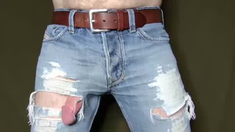 Phil Box online show from 10/06/25, 12:41