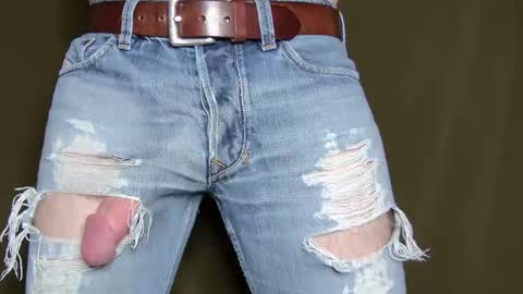 Phil Box online show from 11/18/25, 03:34