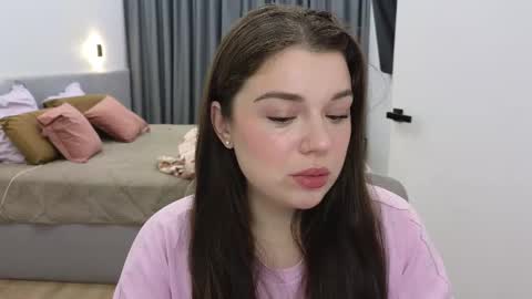 Ariana online show from 02/13/25, 09:27