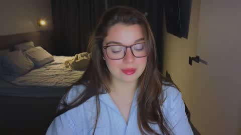 Ariana online show from 10/28/25, 08:22