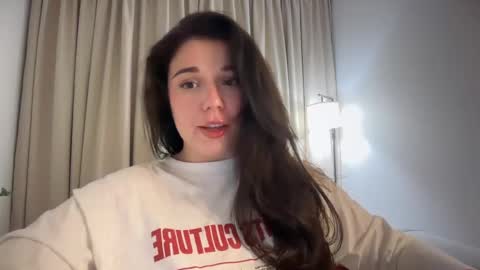 Ariana online show from 05/20/26, 09:10