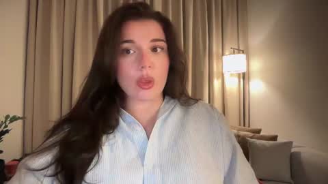 Ariana online show from 06/12/26, 09:03