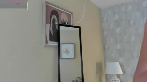 Snapshot of tutu_milf chatting on 11/02/25, 12:07 Tutu online show from 11/02/25, 12:07