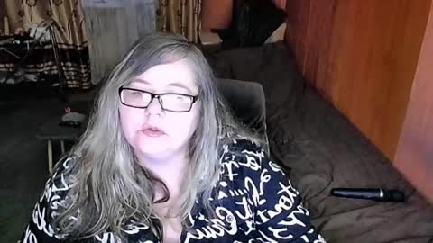 Lana online show from 02/25/25, 12:36