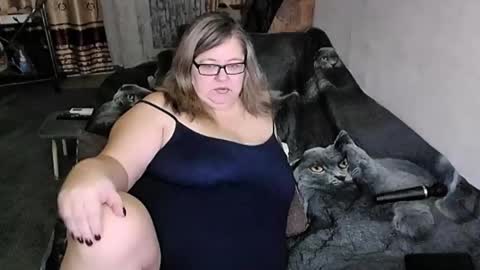 Lana online show from 11/24/25, 10:53