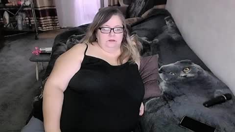 Lana online show from 04/08/26, 12:32