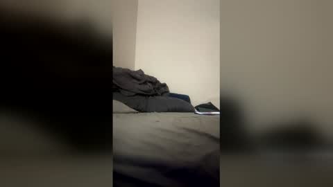 tvontheradio online show from 04/04/26, 10:35