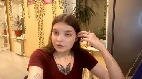 Snapshot of twandalazzar chatting on 02/21/26, 04:19 Emily online show from 02/21/26, 04:19