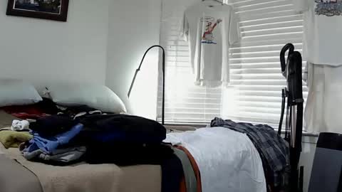 Snapshot of tweeter74 chatting on 01/20/25, 07:46 Tweeter74 online show from 01/20/25, 07:46