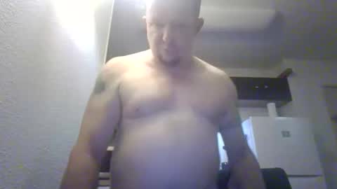 Snapshot of tweeter74 chatting on 12/01/25, 03:33 Tweeter74 online show from 12/01/25, 03:33