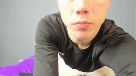 Angus online show from 11/05/25, 04:29