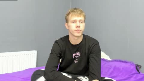 Angus online show from 11/06/25, 07:04