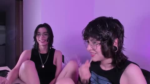 Snapshot of twilightmuses chatting on 11/07/25, 09:37 Eve Lili online show from 11/07/25, 09:37