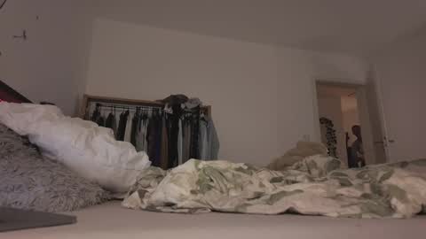 TwinFlameDesire online show from 10/26/25, 10:15