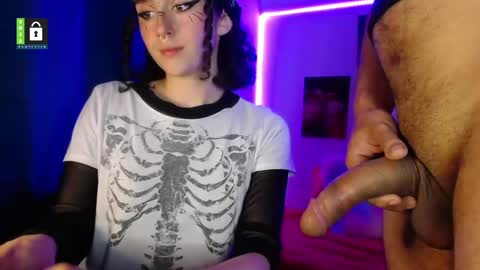 TwinFlamesXX online show from 03/11/25, 09:48