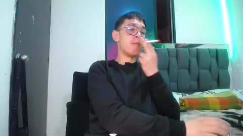 Mr Daren online show from 02/19/25, 05:27