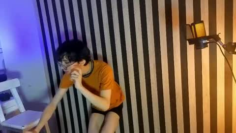 Snapshot of twink_sebas7 chatting on 04/16/26, 12:28 Sebastin online show from 04/16/26, 12:28