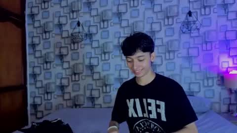 Snapshot of twink_sebas7 chatting on 06/24/26, 12:15 Sebastin online show from 06/24/26, 12:15