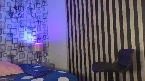 Snapshot of twink_sebas7 chatting on 07/04/26, 12:22 Sebastin online show from 07/04/26, 12:22